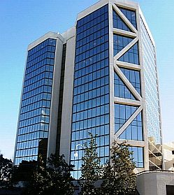600 Santa Ana Blvd. CA